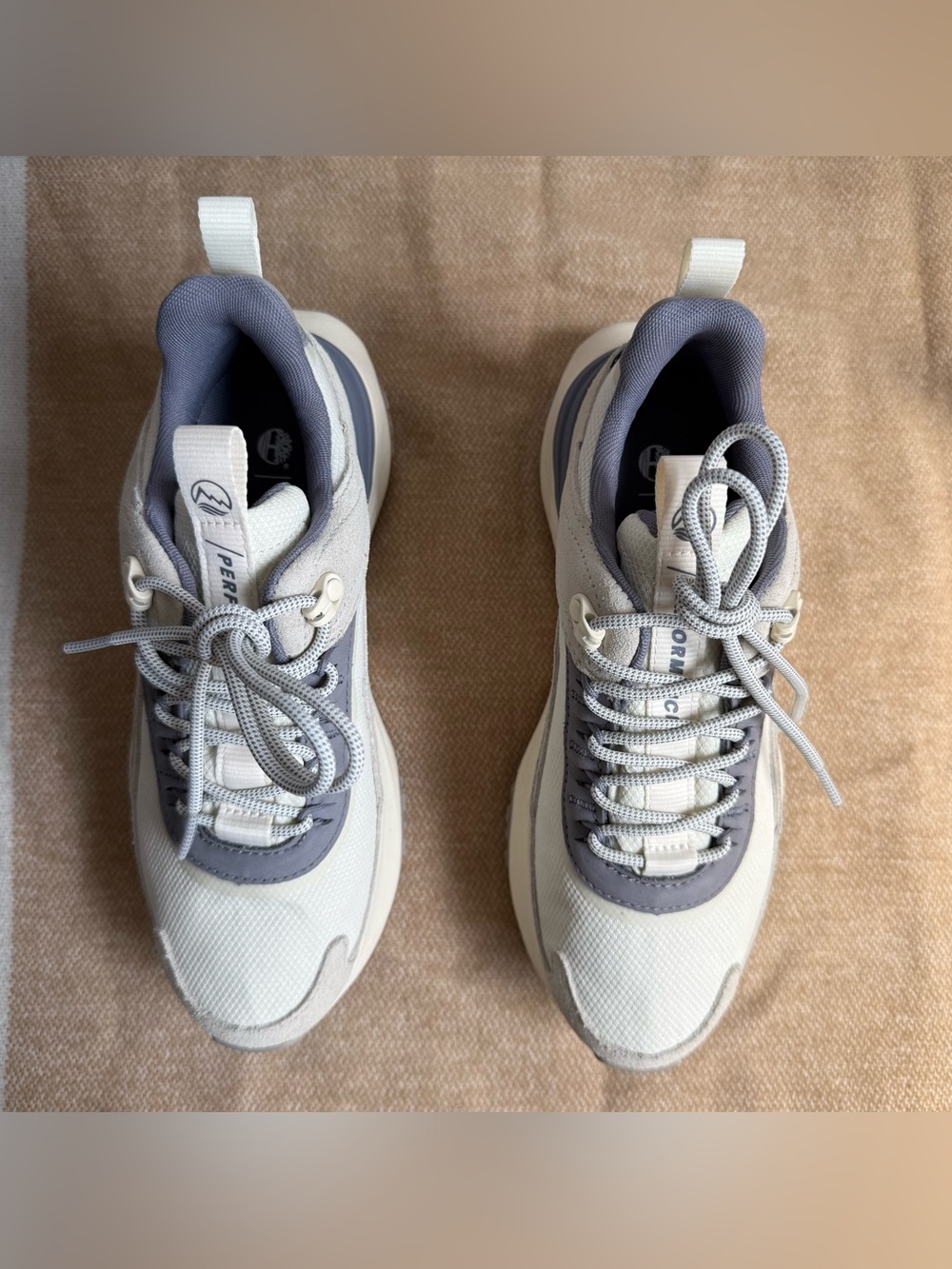 Timberland Motion Access Waterproof
Women's Size 7 Ivory/ Gray New